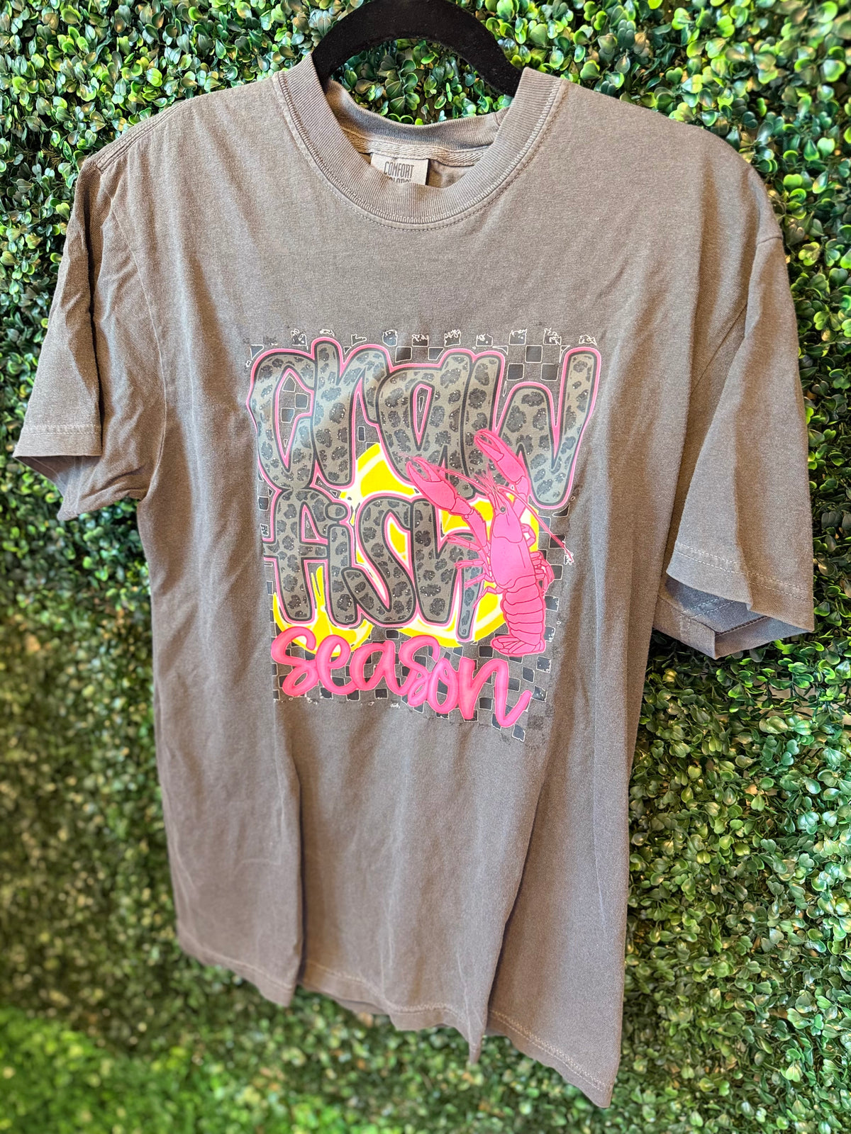 Comfort Colors GRAY Crawfish Season T-shirt